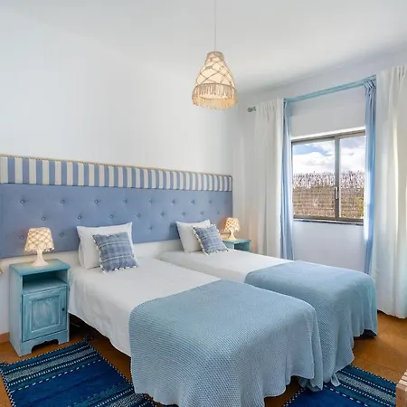 Bambus House Blue * Quarteira